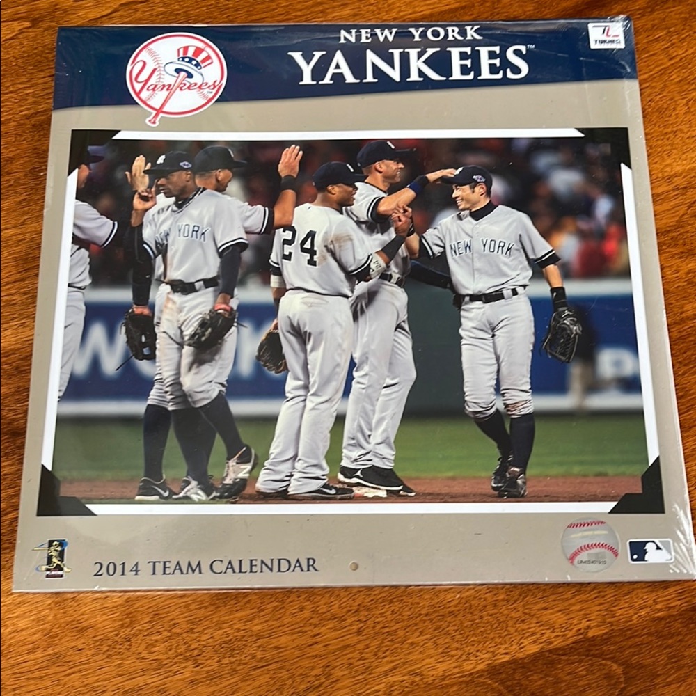 MLB | 2014 New York Yankees team calendar